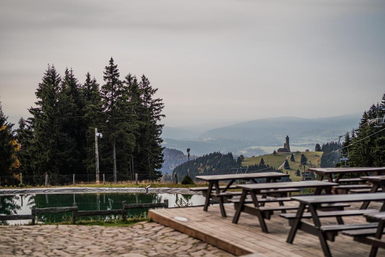 Horsky Hotel Paprsek Staré Město Esterno foto