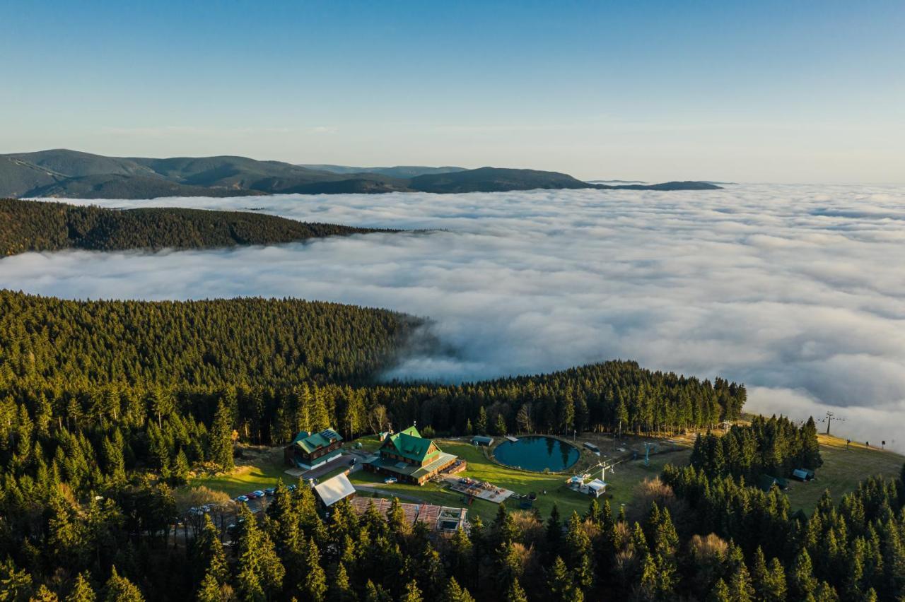 Horsky Hotel Paprsek Staré Město Esterno foto