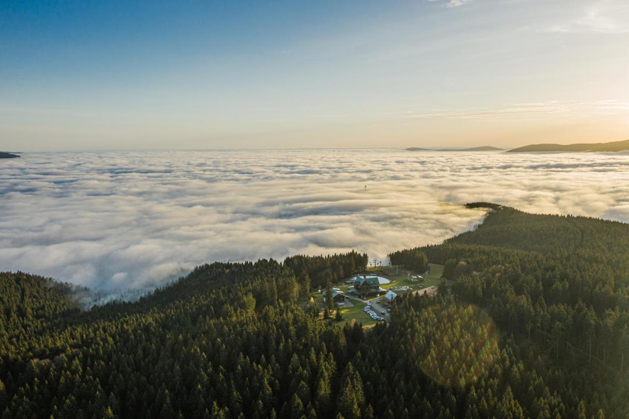 Horsky Hotel Paprsek Staré Město Esterno foto